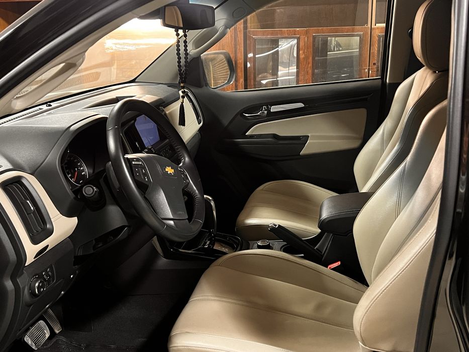 Продаю шевроле треблейзер