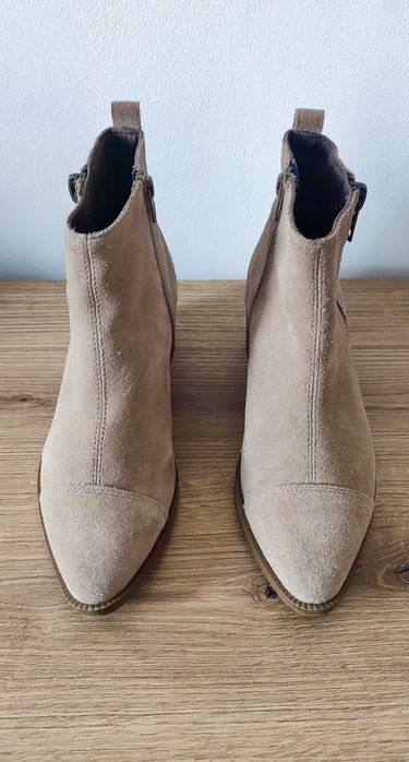 Боти от велур 37