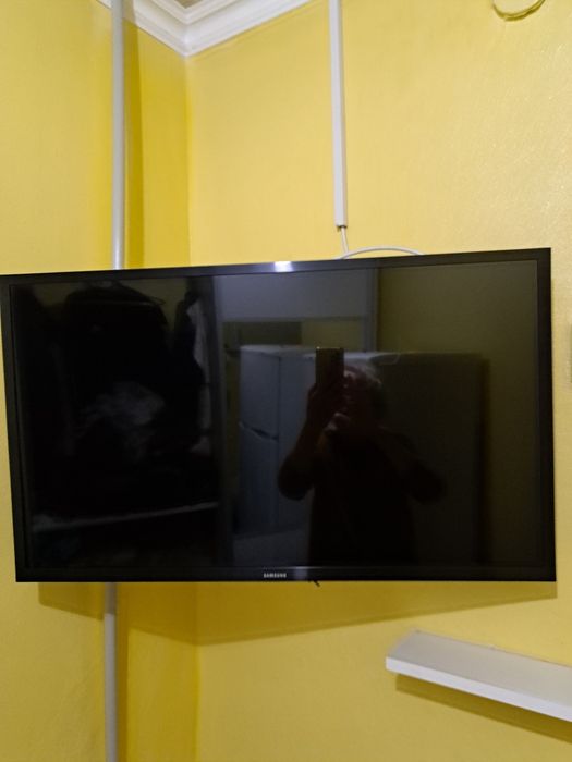 Новый телевизор смарт Samsung