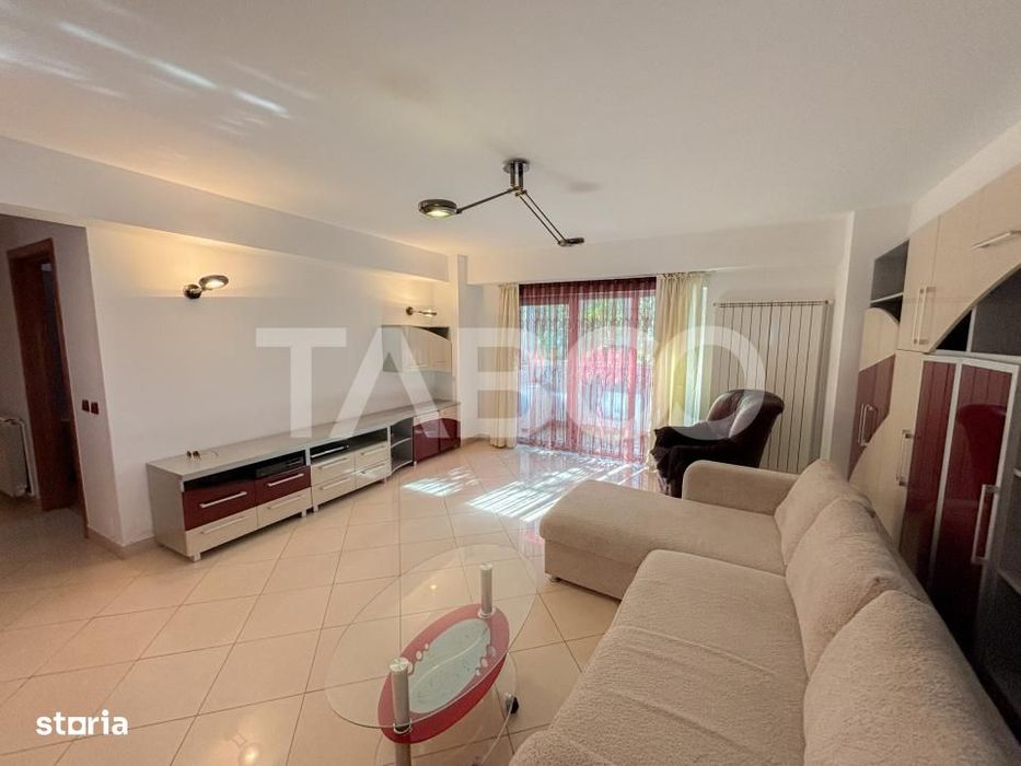 Apartament 4 camere de inchiriat in Piata Cipariu Centru