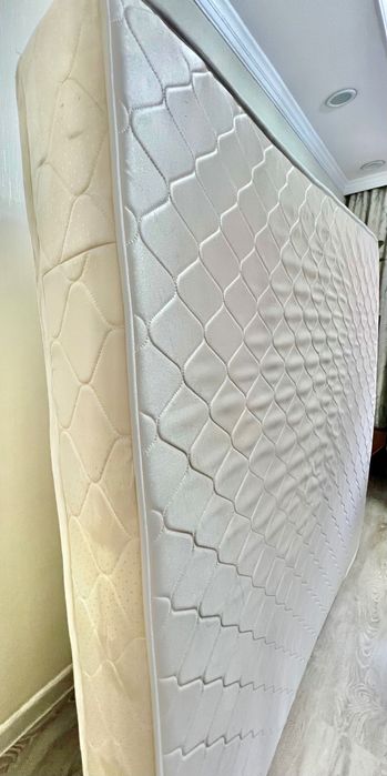 Матрас 180*200 б/у