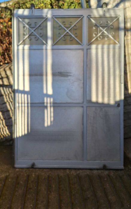 Usa de garaj culisanta compusa din 2 bucati 146 x 211