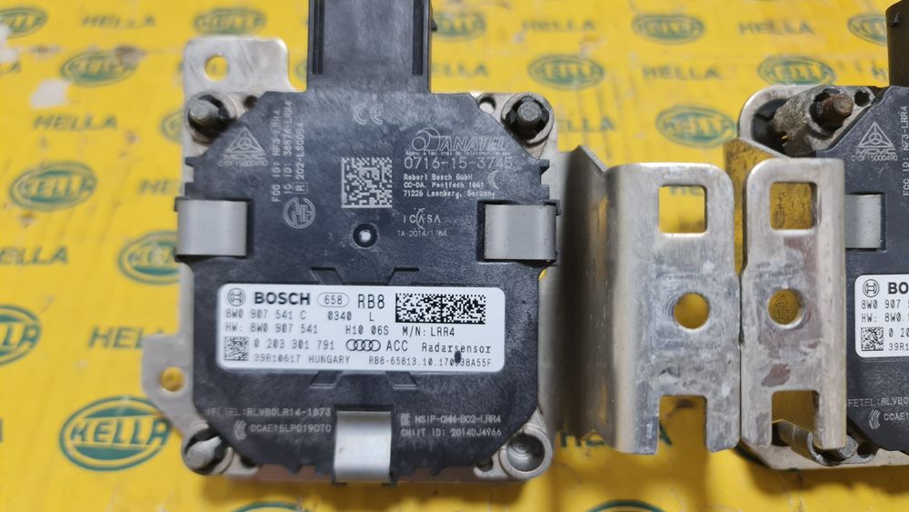 Senzor distronic radar acc grila bara fata Audi A4 B9 F5 A5 8W0 8W6