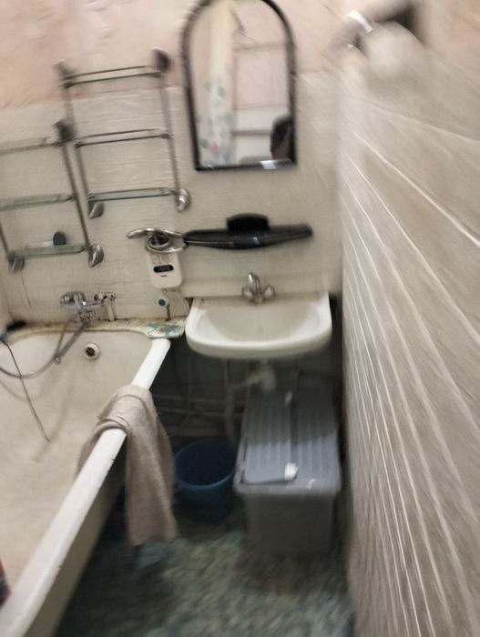 Здам квартиру 3 комнатную