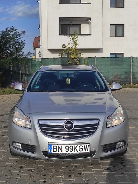 OPEL  INSIGNIA , euro 5, 2899 euro ,an : 2010