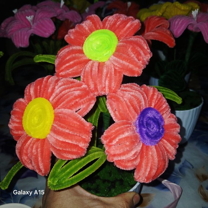 GULLAR sotiladi qo‘l mexnati