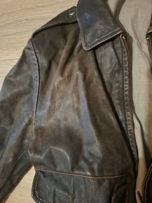 Geaca de piele model vintage