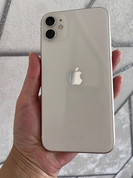 Продам iPhone 11