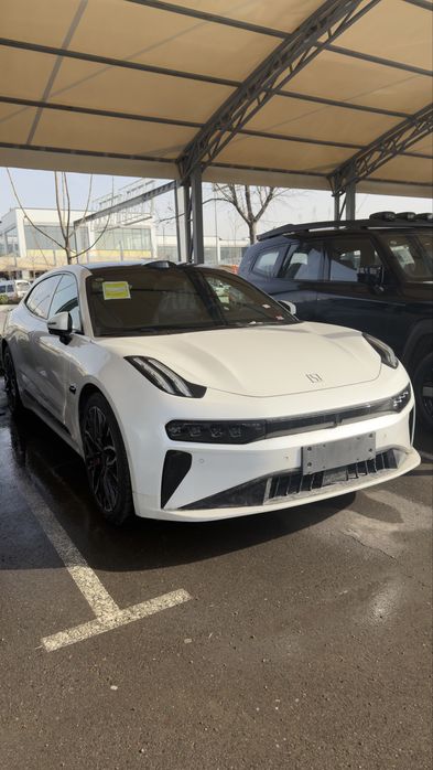 Zeekr 001 U sport 2025