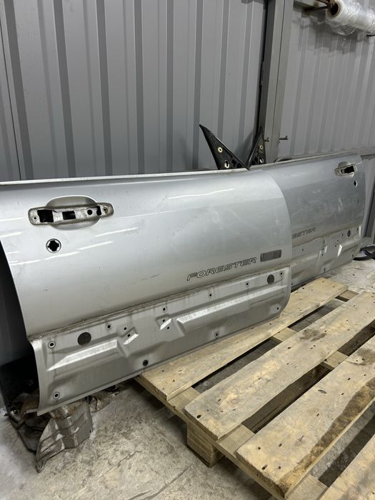 Двери Subaru Forester SF