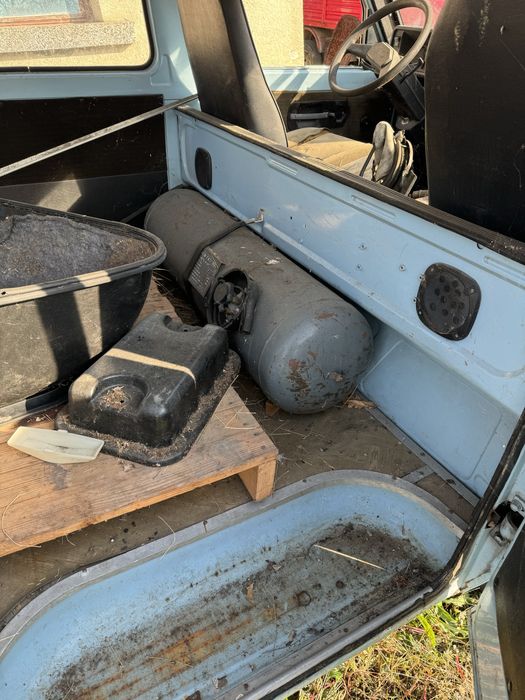 Латвия раф бус пътнически