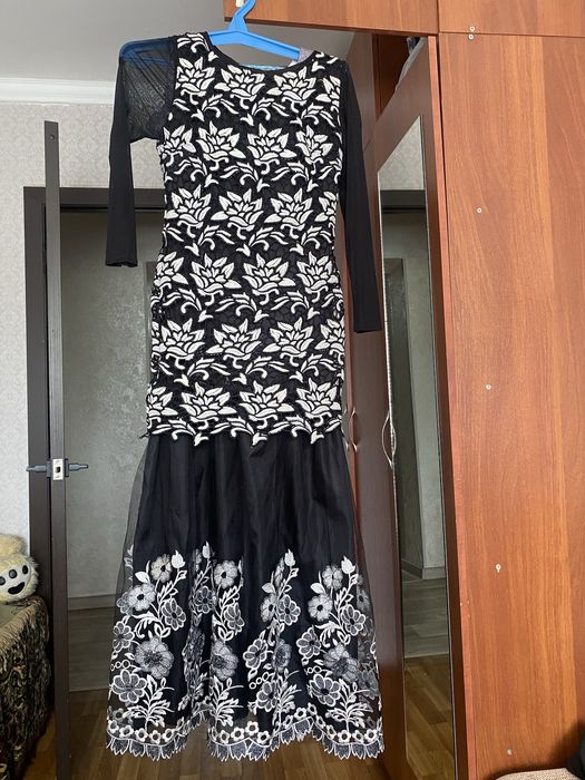 Вечерние платье длинное