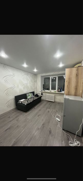 подселение девушки