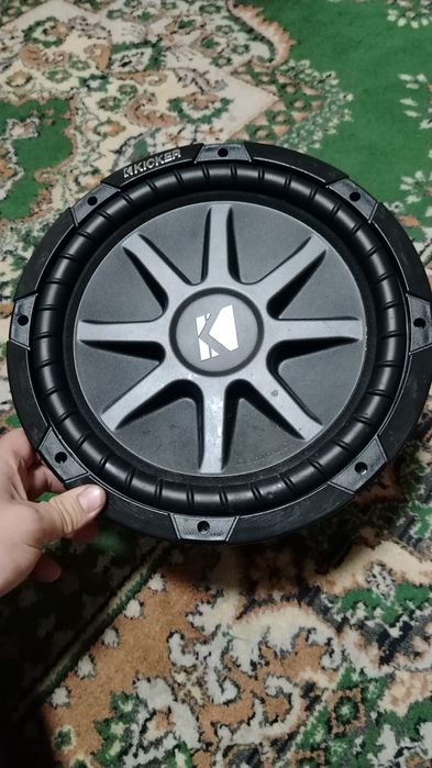 Продам сабвуфер.