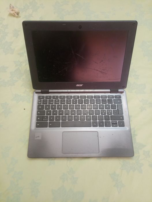 Лаптопи за части