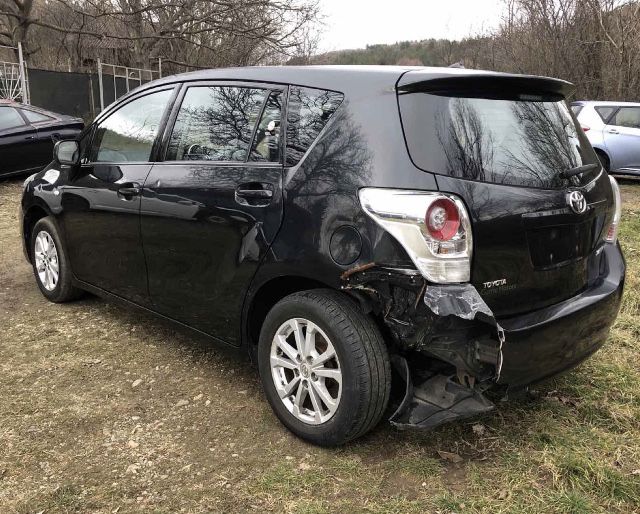 Тойота Версо /Toyota Verso 2.0D4D 126кс. 2011г. НА ЧАСТИ