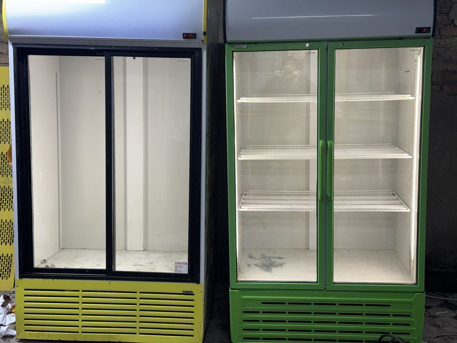 Продам витрины холодильник