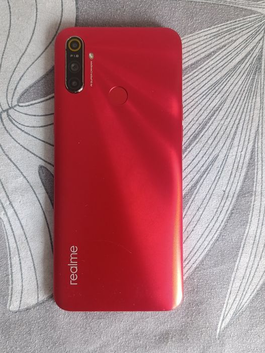 Продам б/у Realme C3