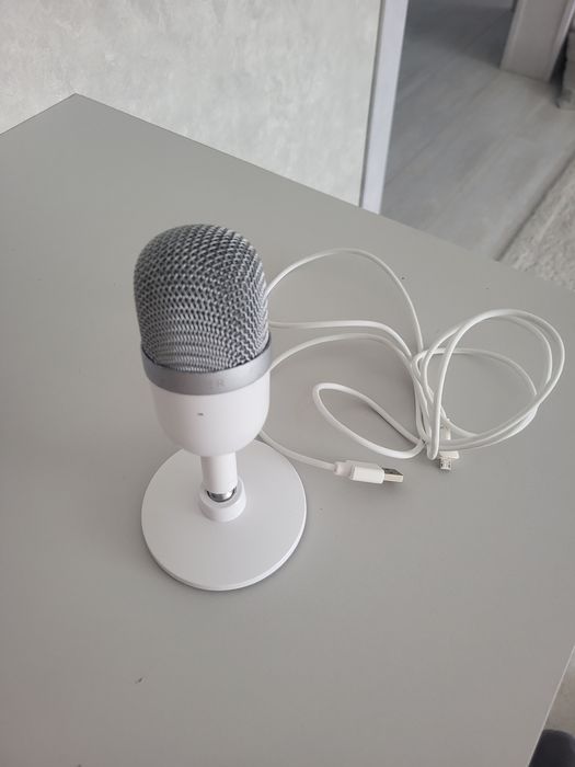 Микрофон Razer Б