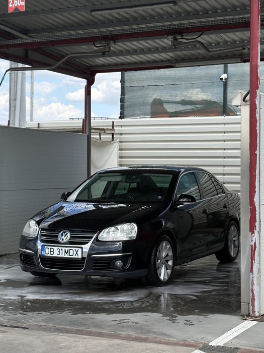 Vand VW JETTA 2.0 tdi 2010