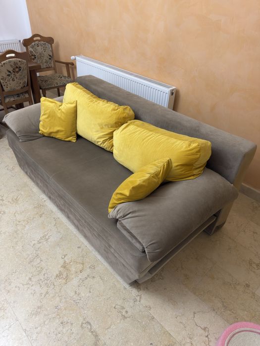 Canapea extensibila catifea