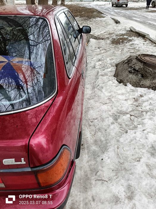 Продам Тойоту Карину 2. 171кузов