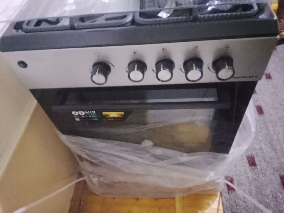 Срочно  Газ Плита Artel Сотилади