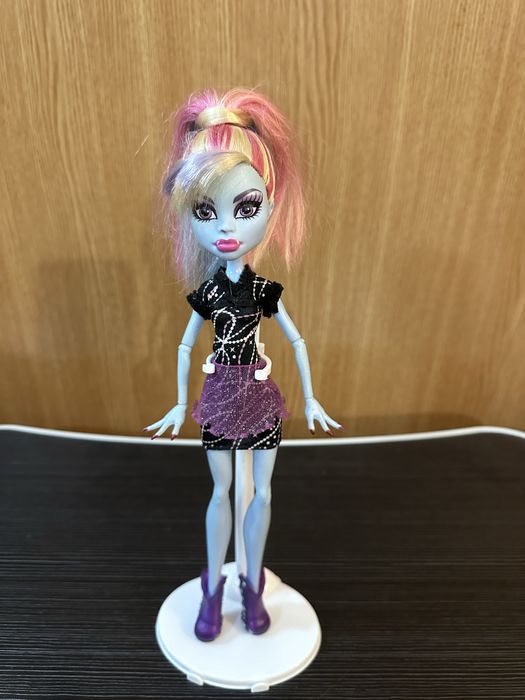 Куклы монстр хай!
