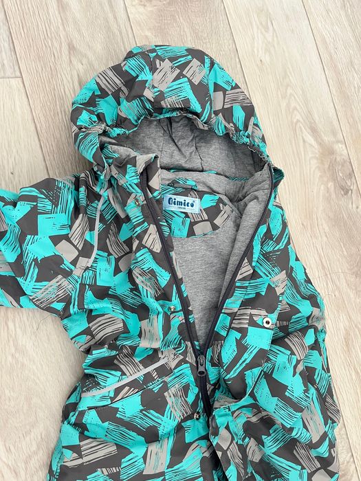 Продам детский комбинезон