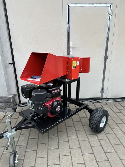 Tocator crengi pe benzina 13CP