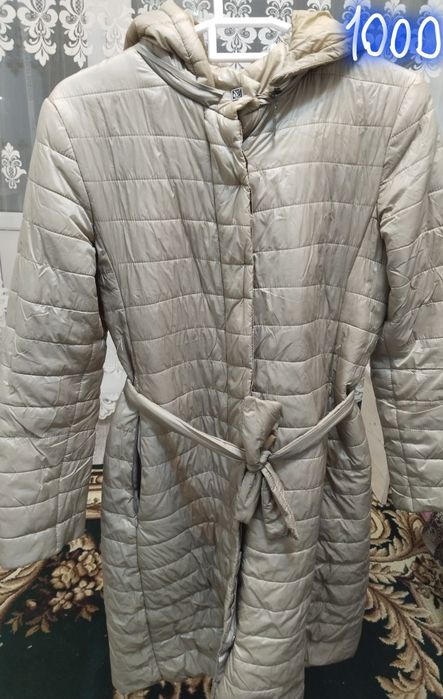 Продам демисезонные ветровки