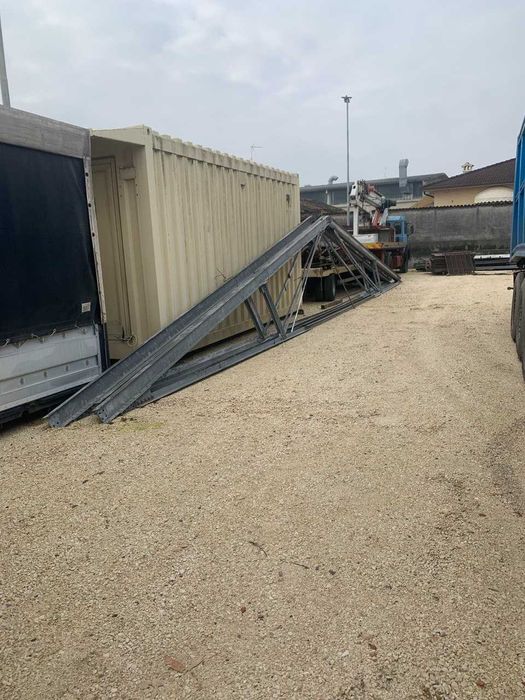 подцинковано метално хале