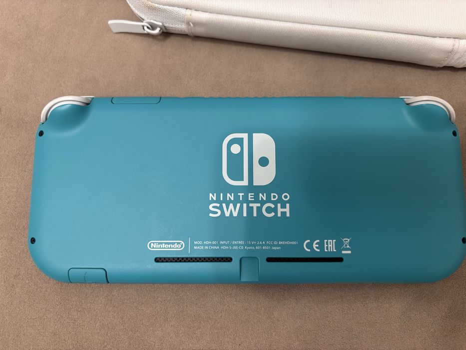Nintendo Switch Lite + PSP