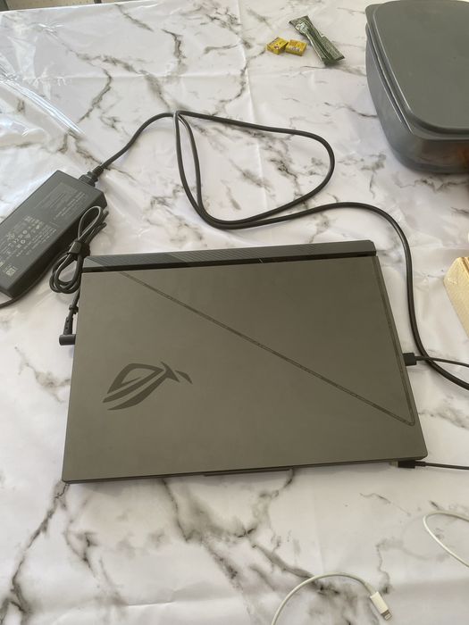 Ноутбук ASUS ROG Strix