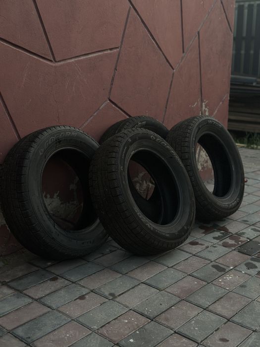 Продам диски с шинами. Состояние хорошее.