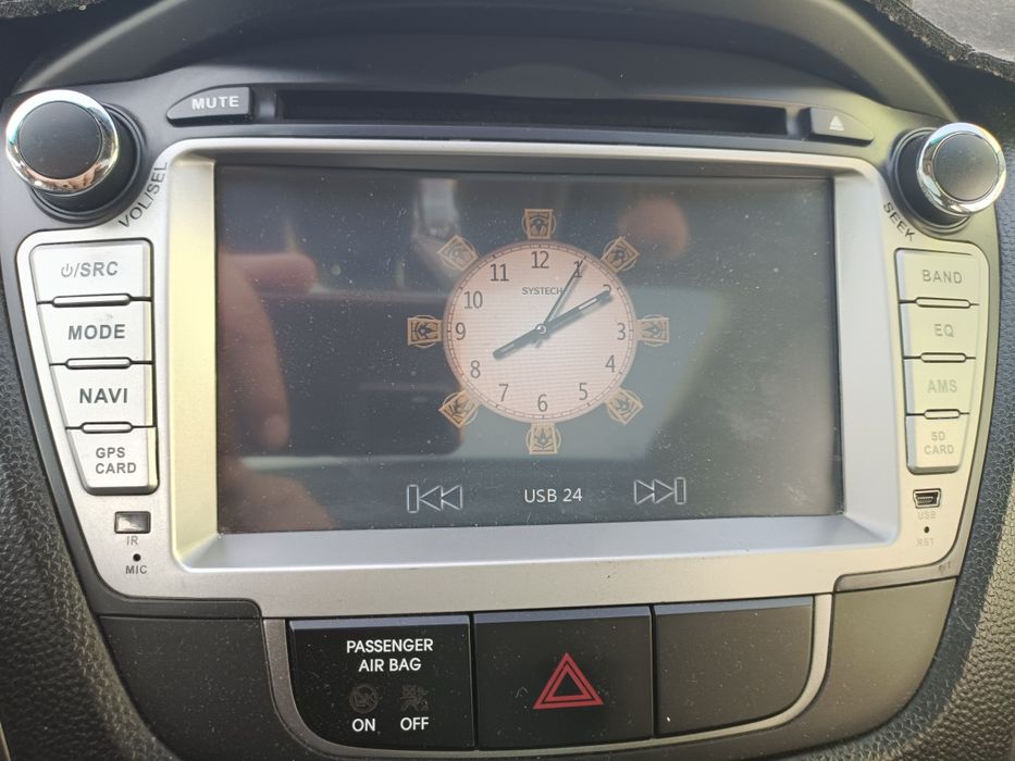 Hyundai Tucson (ix 35) магнитола