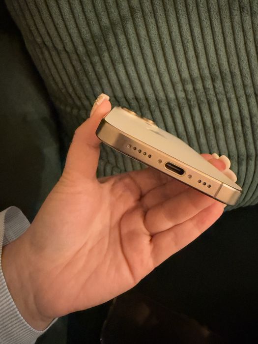 Iphone 16 pro 256 GB Dessert Titanium
