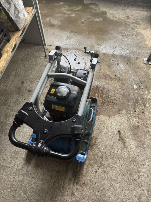 Placa compactoare weber 2025