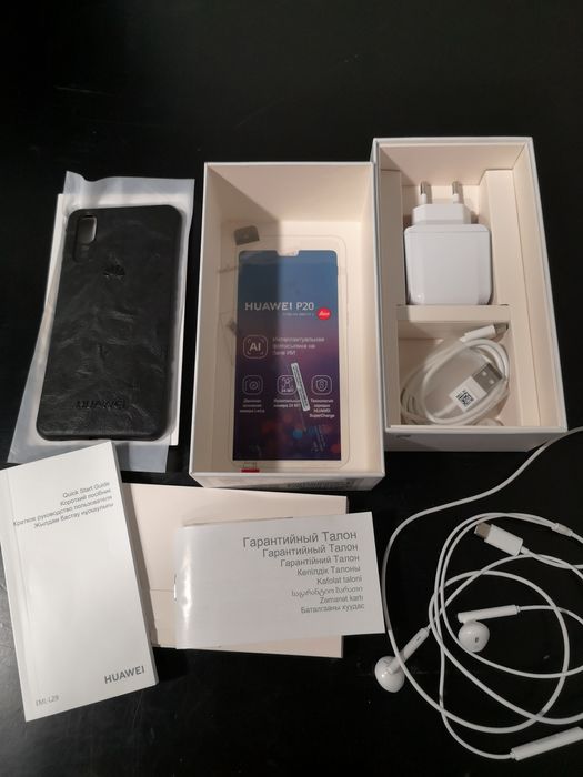 Продам Huawei P20, чёрный 2019 г/в