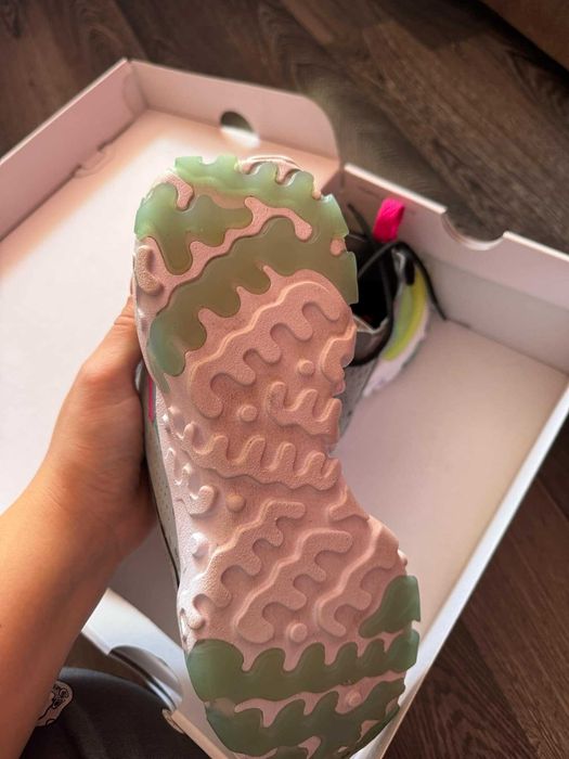 Дамски маратонки Nike