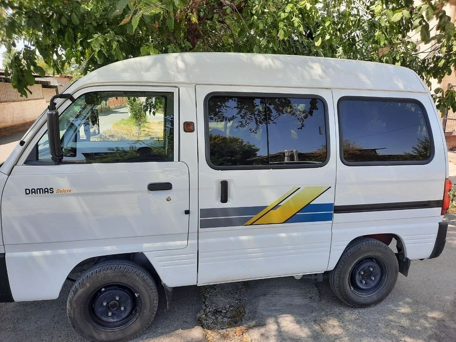 Chevrolet Damas-2