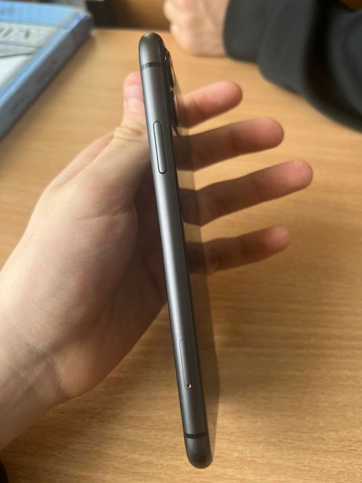 Iphone 11 74% akb 128gb