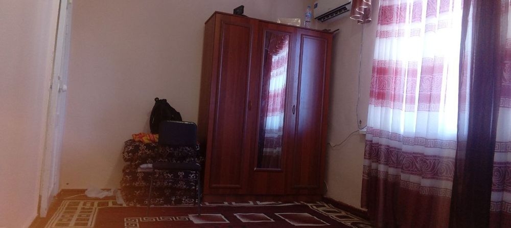 Qarshi sh. Kvartira sotiladi 1 honali 4 etaj