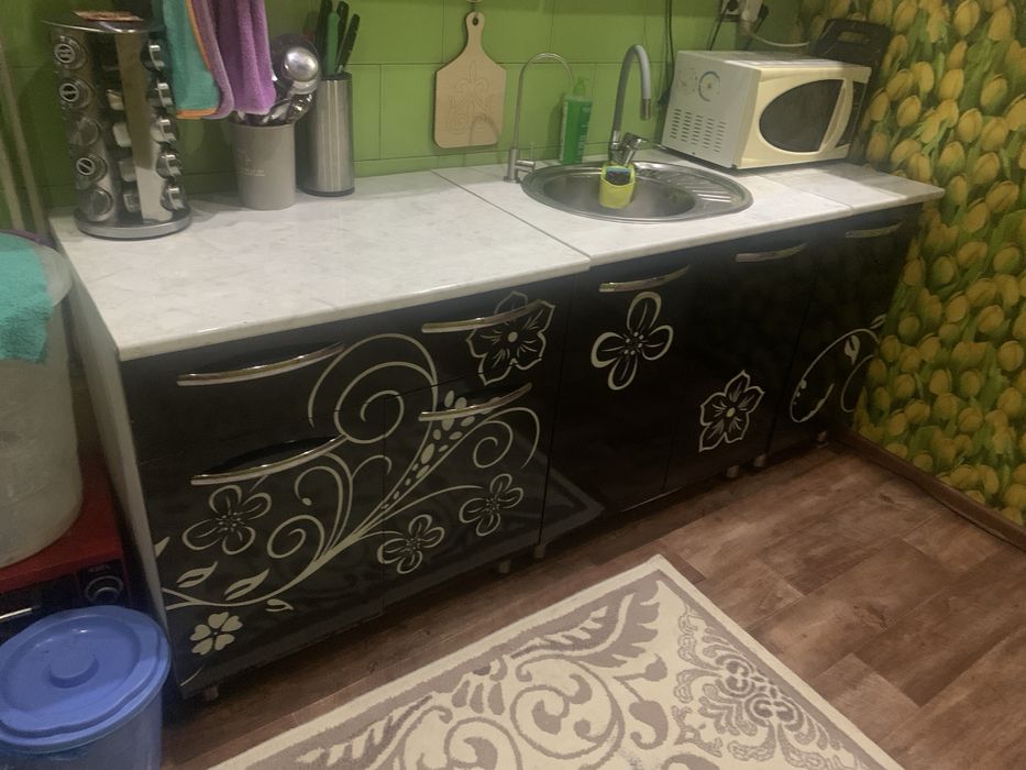 Кухонный гарнитур