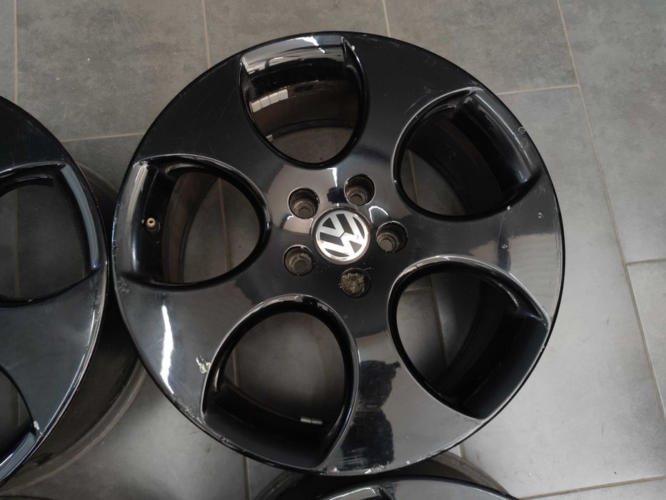 Джанти 18 - Volkswagen Golf GTI