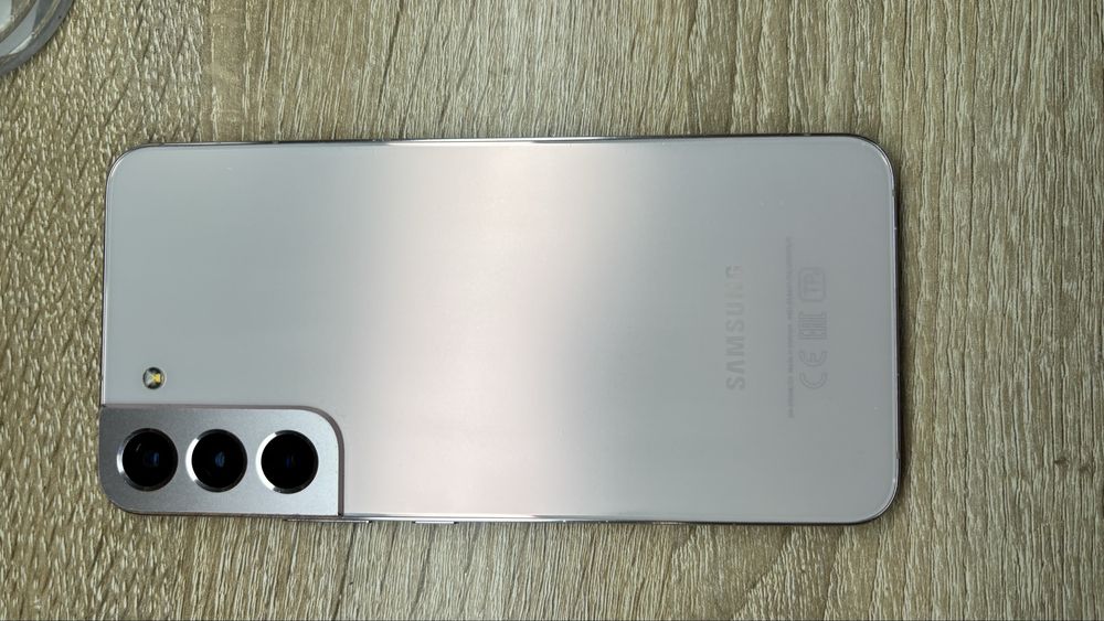 Продам SAMSUNG S22plus