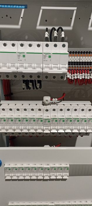 Щит электрический на 380В