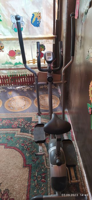 Продам Велотренажер