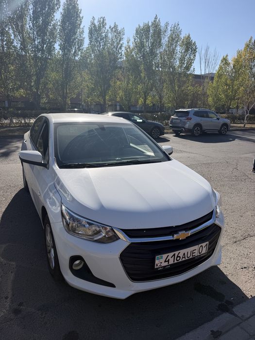 Onix chevrolet 2023