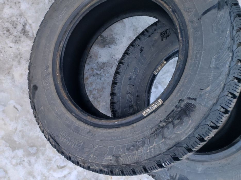 Продам балоны шипы в отличном состоянии на 13